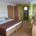 Eco Mila 3*