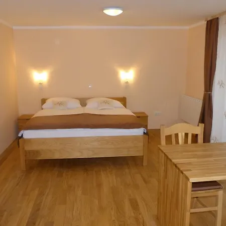 Guest house Eco Mila 3*