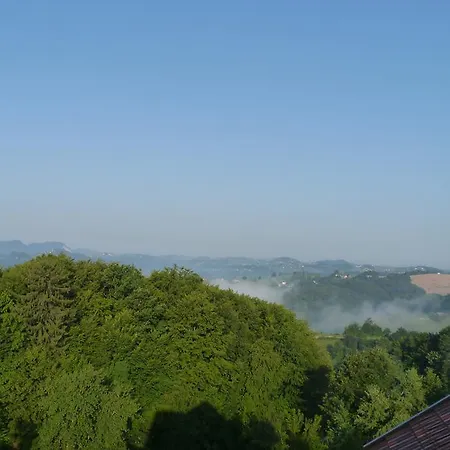 Eco Mila Hiša za goste 3*