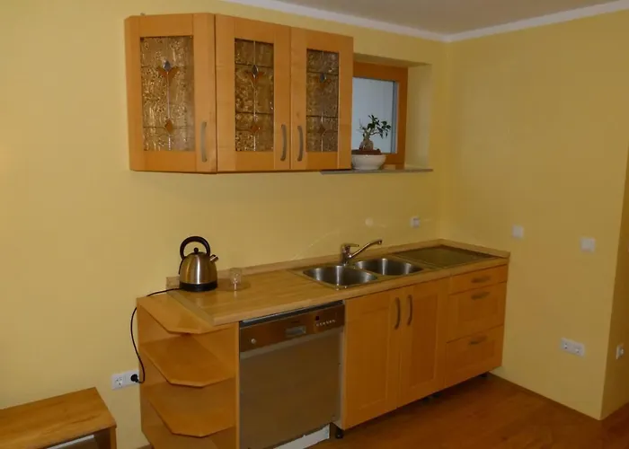 Eco Mila ゲストハウス 3*