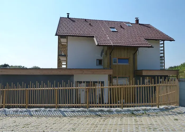 ゲストハウス Eco Mila ロガシュカ・スラティナ