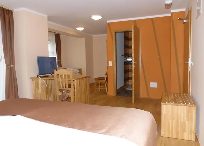 ゲストハウス Eco Mila ロガシュカ・スラティナ